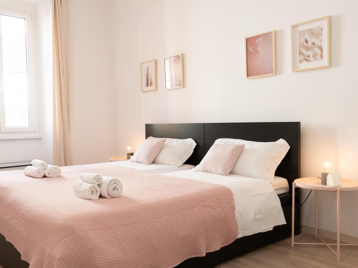 The Best Rent - Spacious Apartment Near Roma Termini Station 외부 사진