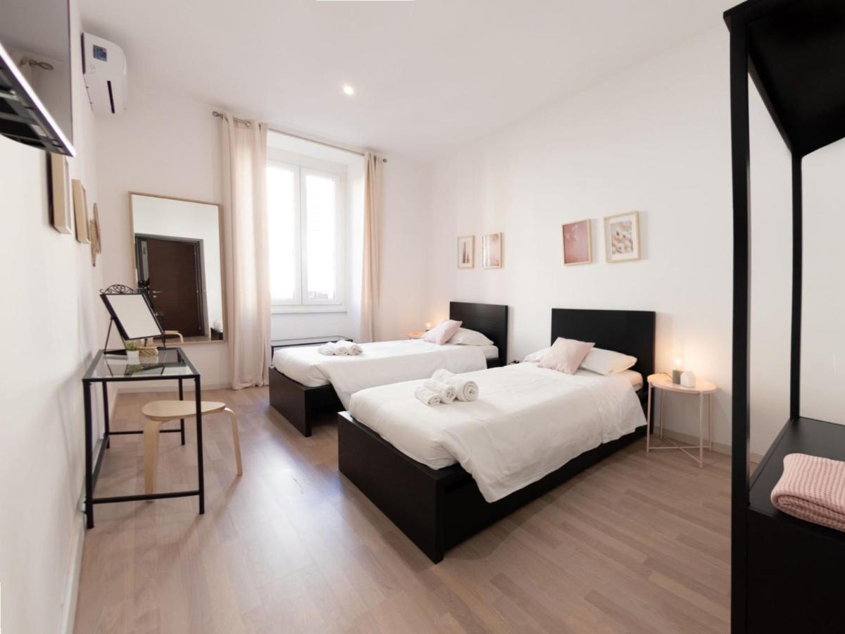 The Best Rent - Spacious Apartment Near Roma Termini Station 외부 사진