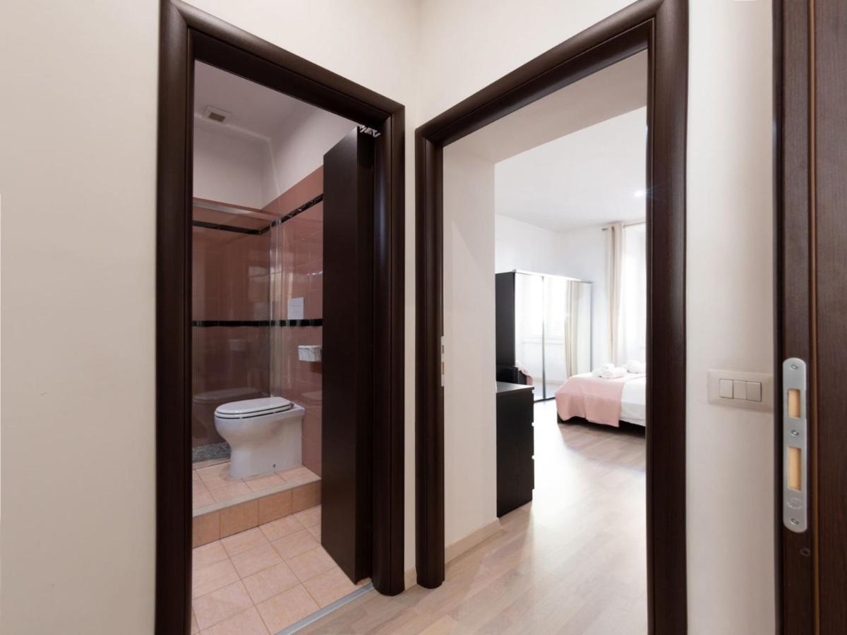 The Best Rent - Spacious Apartment Near Roma Termini Station 외부 사진